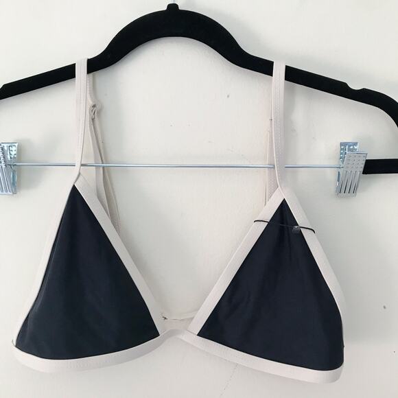 New Tavik Jett Colorblock Triangle Bikini Top Black and Cream Women's Size L - Picture 4 of 11